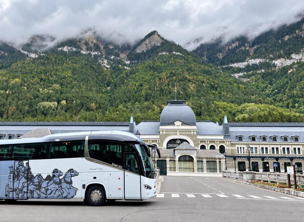 ELEGANTRAVEL DMC SPAIN GRUPOS AUTOBÚS CIRCUITOS